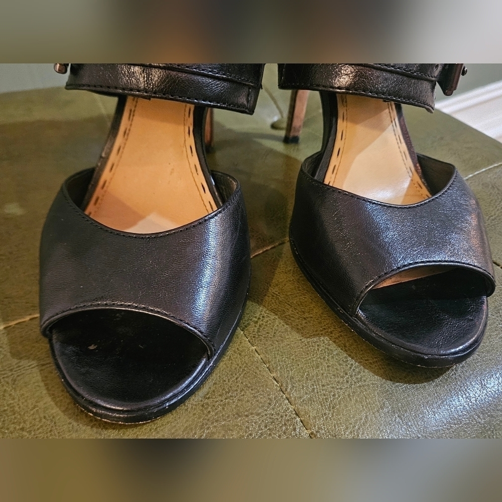 Coach Filomena Black Leather Buckle Peep Toe Stiletto Heels Size 8.5B - Picture 6 of 16